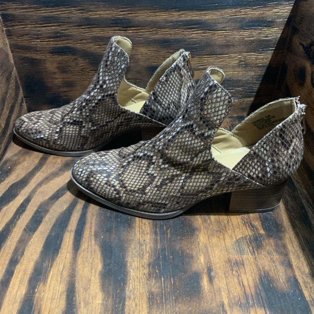 New Directions Womens Fredricka Booties Gray/Brown‎ Size 6.5M Ankle Boots